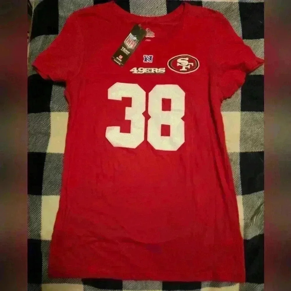 NWT Majestic Womens Red 49ers T-shirt #38 Hayne Size Large
